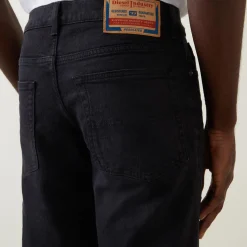 Clearance DIESEL 2023 D-Finitive Mid-Rise Tapered Jeans