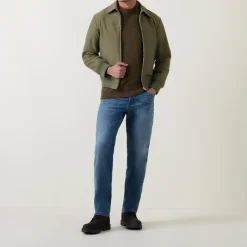 2023 D-Finitive Tapered-Leg Jeans