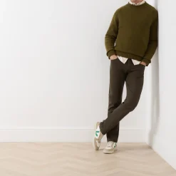 Discount LEVIS 502™ Mid-Rise Tapered Jeans