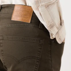 Discount LEVIS 502™ Mid-Rise Tapered Jeans