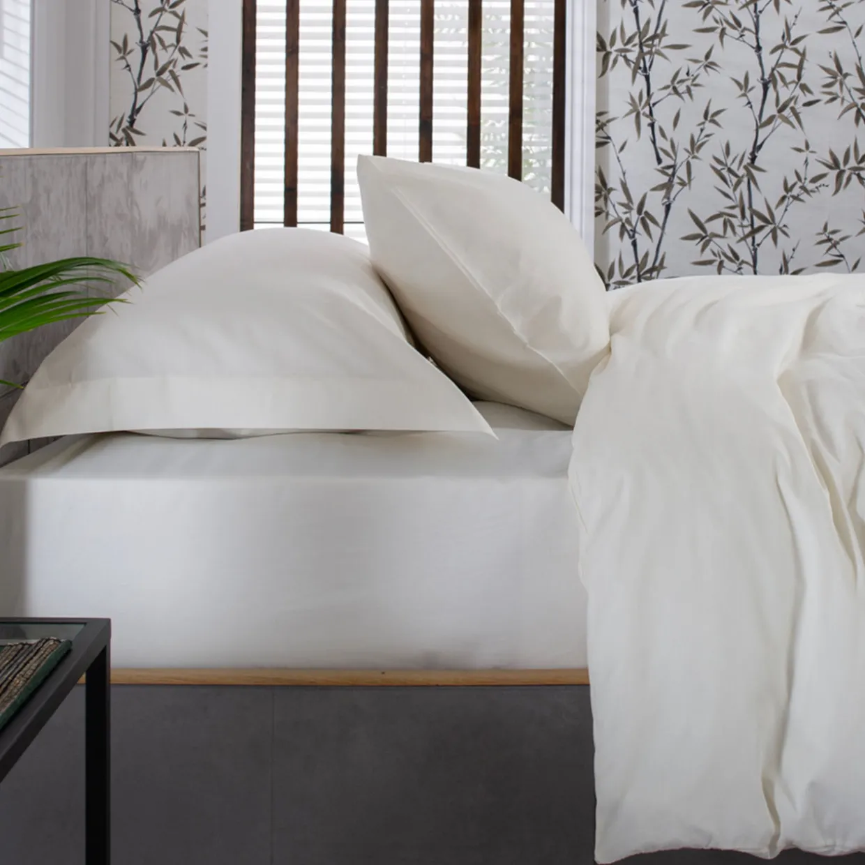 400 Thread Count Cotton Fitted Sheet Ecru