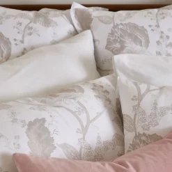 300 Thread Count Jacobean Pillowcase Set