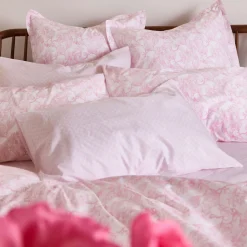 300 Thread Count Pink Trellis Pillowcase Set