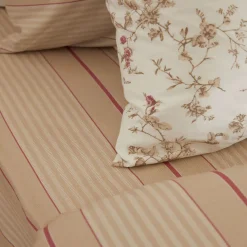 Sale FOXFORD 300 Thread Count Roman Floral Pillowcase Set