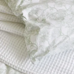 Fashion FOXFORD 300 Thread Count Sage Magnolia Duvet Set