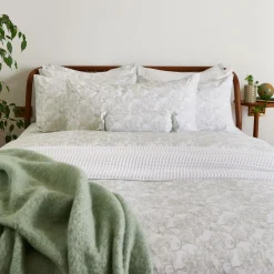 Fashion FOXFORD 300 Thread Count Sage Magnolia Duvet Set