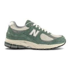 Clearance NEW BALANCE 2002 Trainers