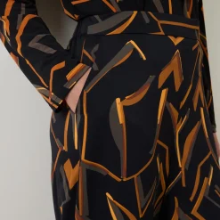 Clearance JOSEPH RIBKOFF Abstract Print Straight Leg Trousers