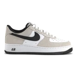 Sale NIKE Air Force 1 07 Trainers