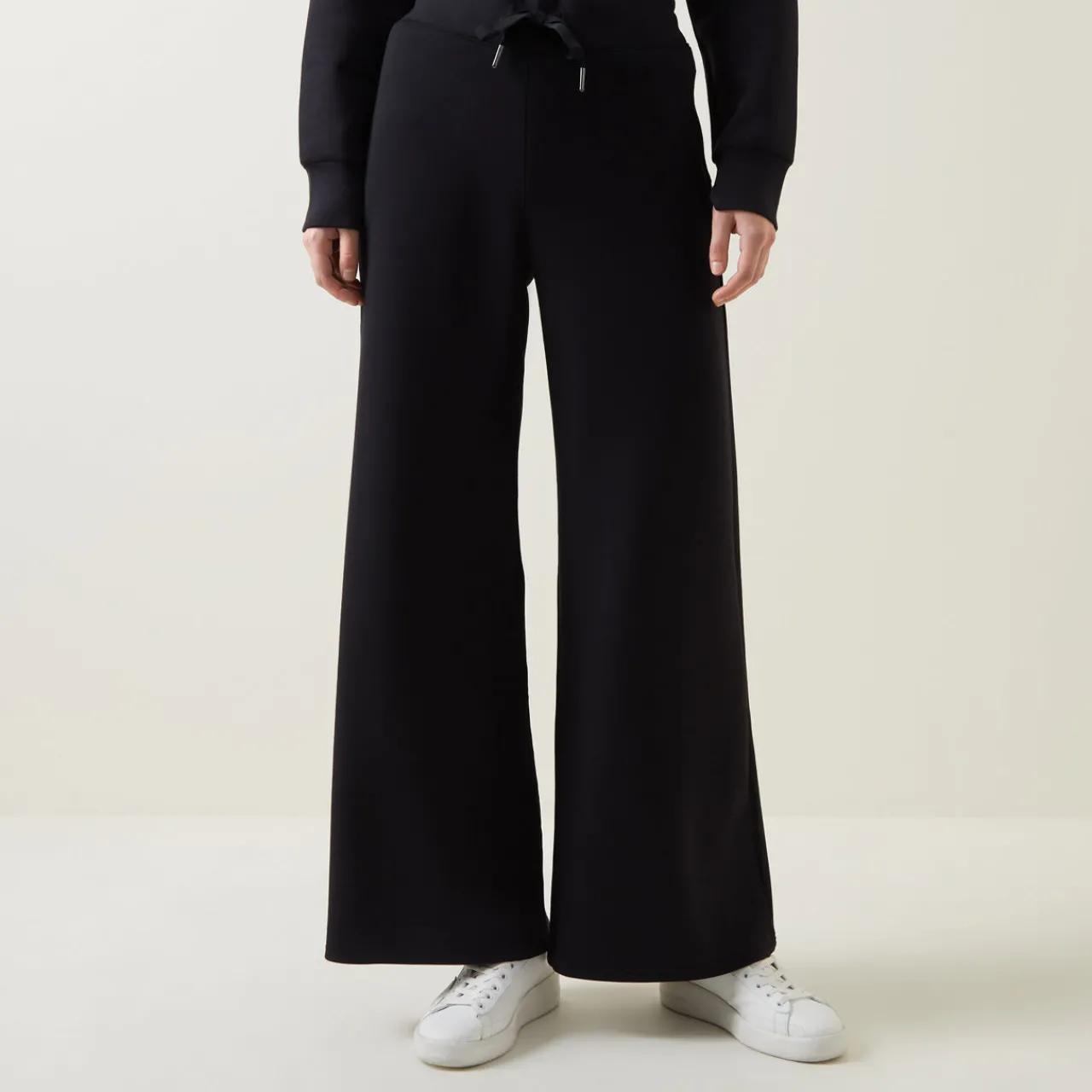 Hot SPANX AirEssentials Wide Leg Sweat Bottoms