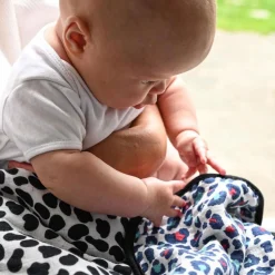 Outlet ETTA LOVES Animal Print Reversible Muslin Blanket