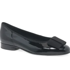 Assist Bow Ballet Flats
