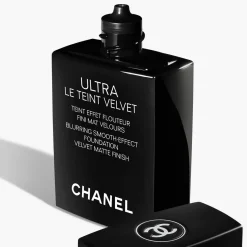 Discount CHANEL Blurring Smooth Effect Foundation