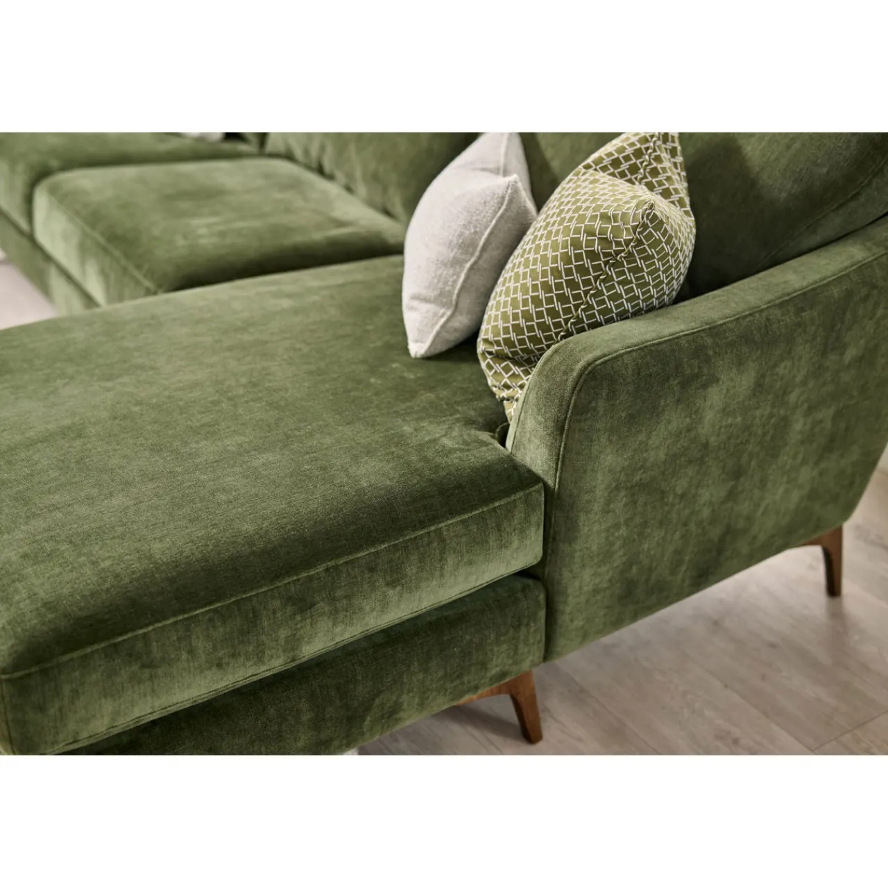 Fashion CASEYS FURNITURE Bransen LHF Chaise 2.5-Seater Corner Sofa