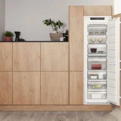 Hot HOTPOINT Built In 55c Freezer No Frost