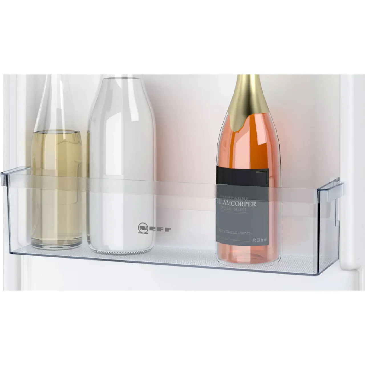 Discount NEFF Built-in Fridge-Freezer with Freezer at Bottom