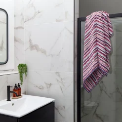 Outlet CHRISTY Carnaby Stripe Towel Berry