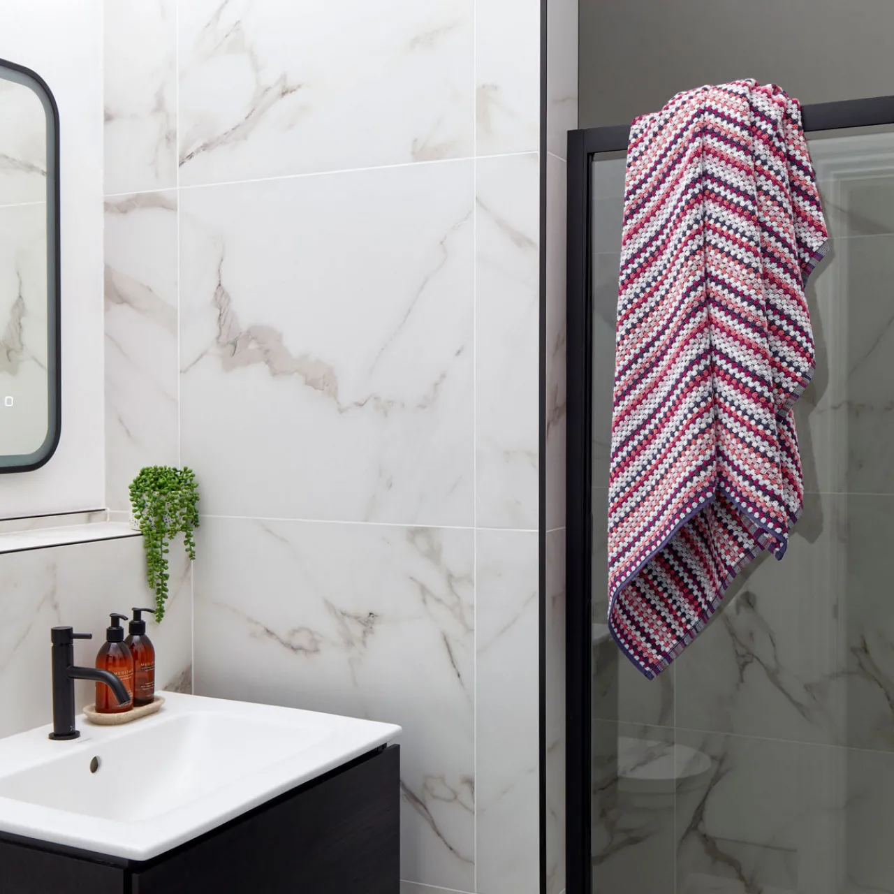 Outlet CHRISTY Carnaby Stripe Towel Berry