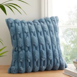 Outlet BIANCA Carved Faux Fur Cushion Blue