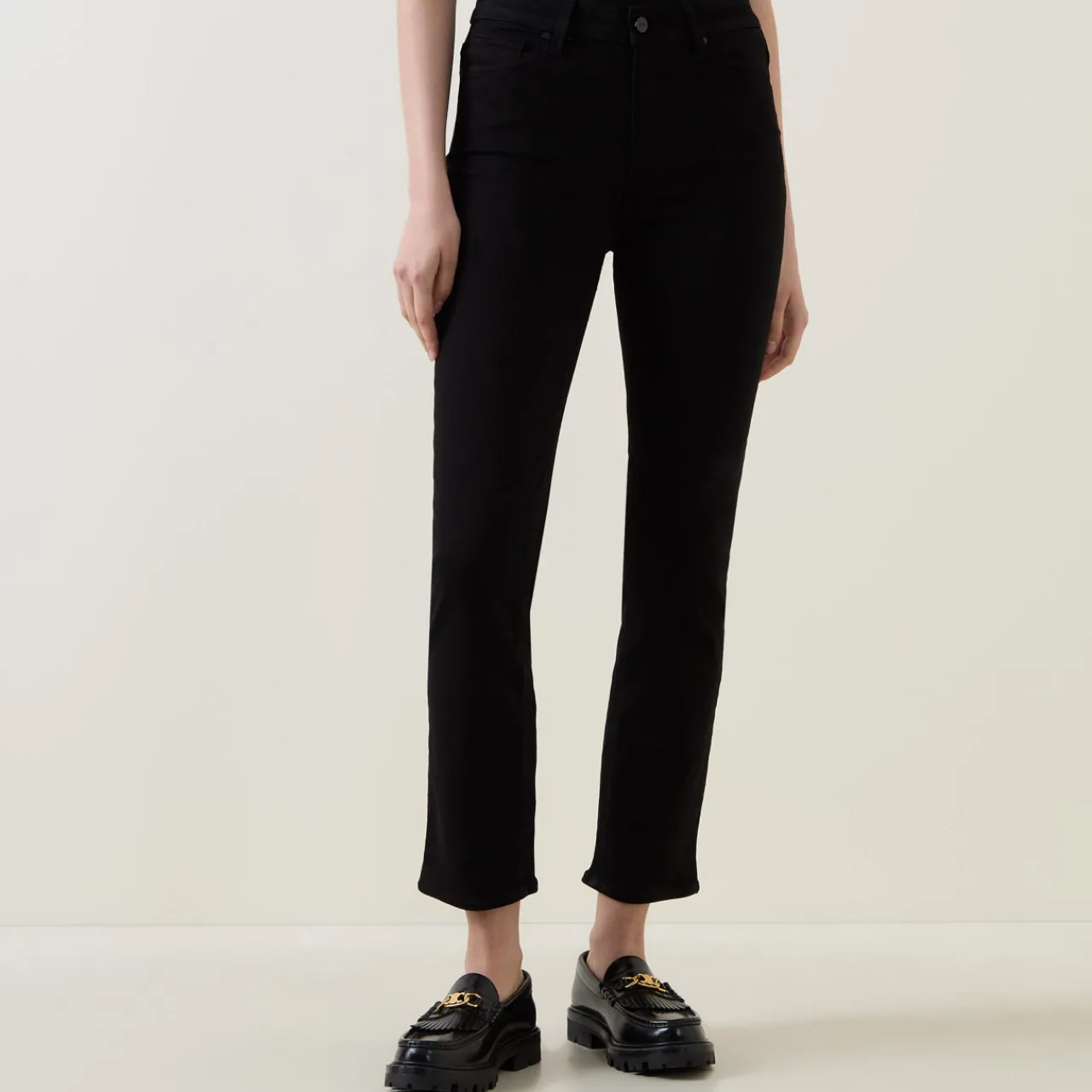 Discount PAIGE Cindy High-Rise Straight Leg Jeans