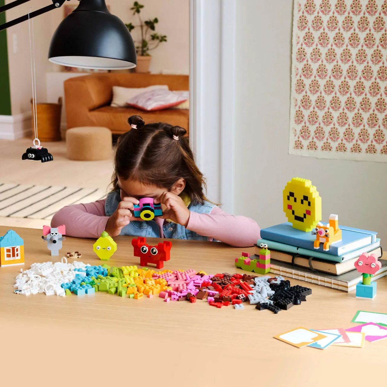 Discount LEGO Classic Creative Happy Box
