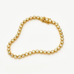 Classic Tennis Round Bracelet