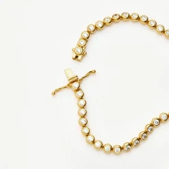 Classic Tennis Round Bracelet