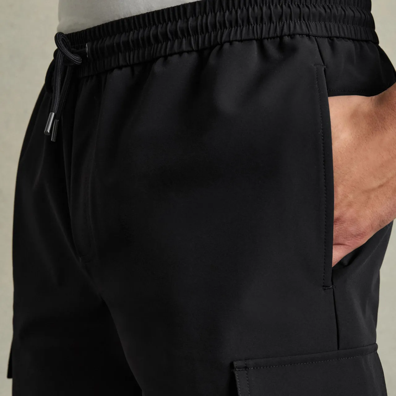 Discount REISS Climb Drawstring Technical Cargo Shorts