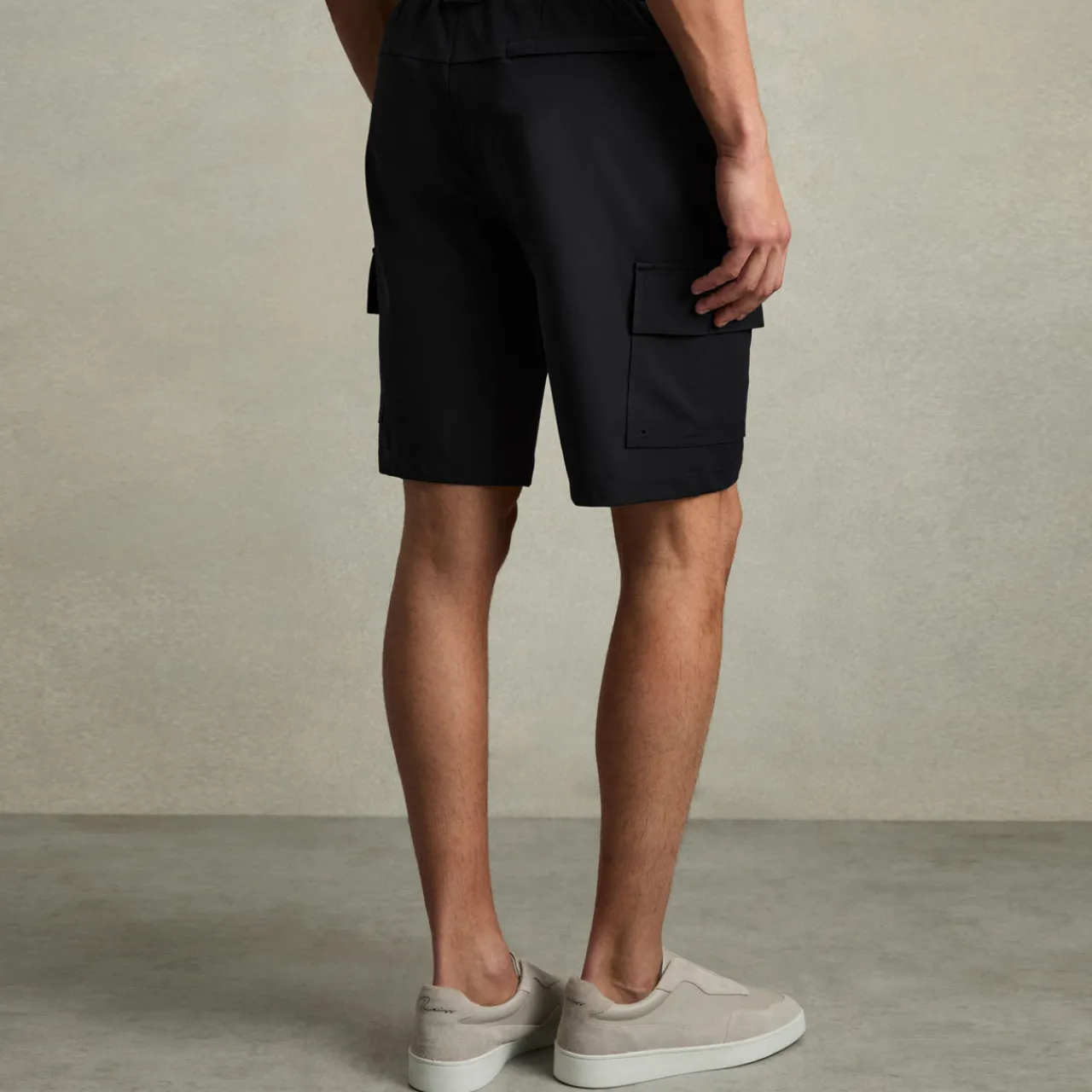 Discount REISS Climb Drawstring Technical Cargo Shorts