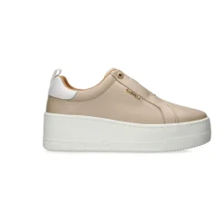 New CARVELA Connected Laceless Trainers