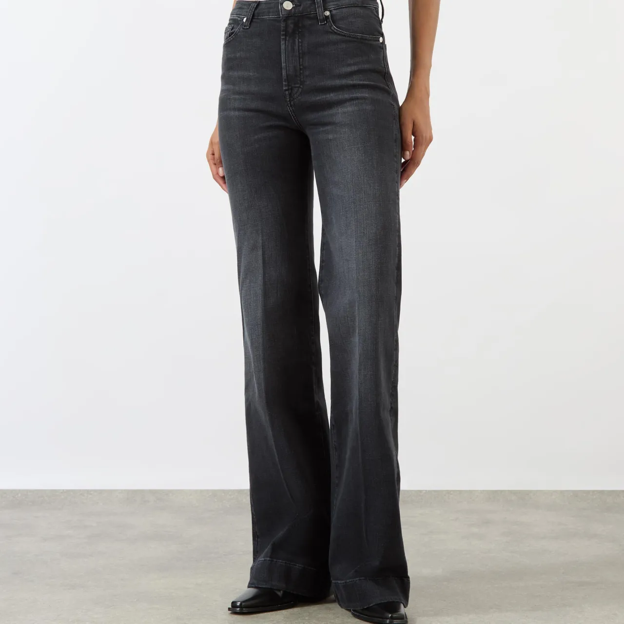 Best 7 FOR ALL MANKIND Dojo Modern Flared Jeans