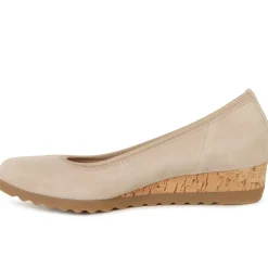 Discount GABOR Epworth Wedge Ballet Flats
