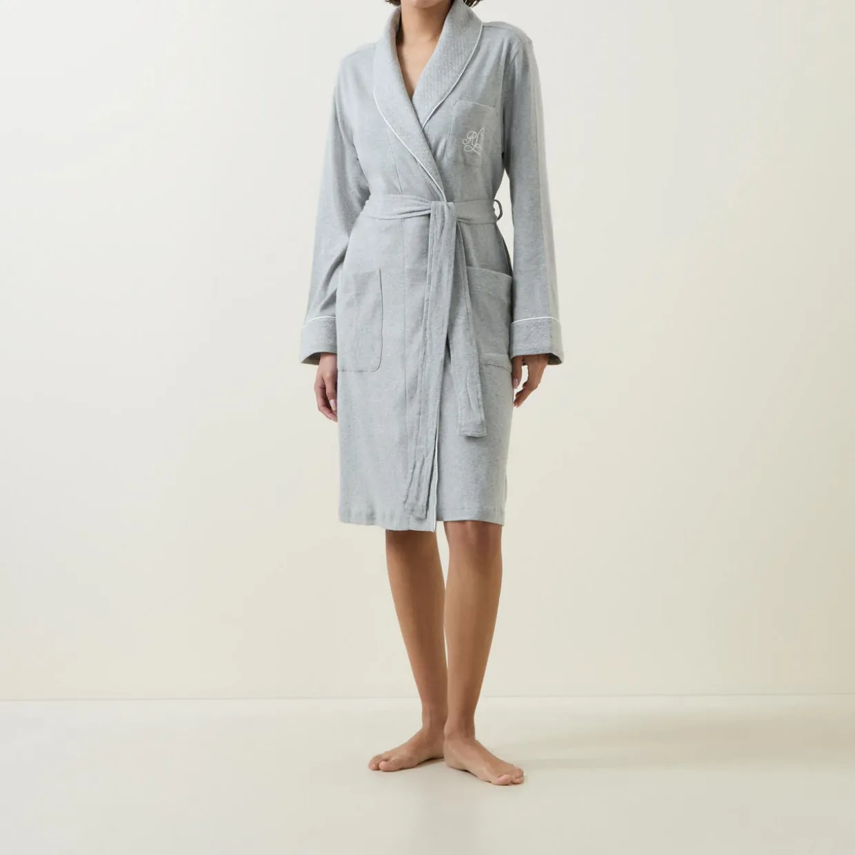 Essential 40 Logo Belted Robe