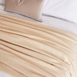 Fashion FOXFORD Extra Large Lambswool Throw Camel