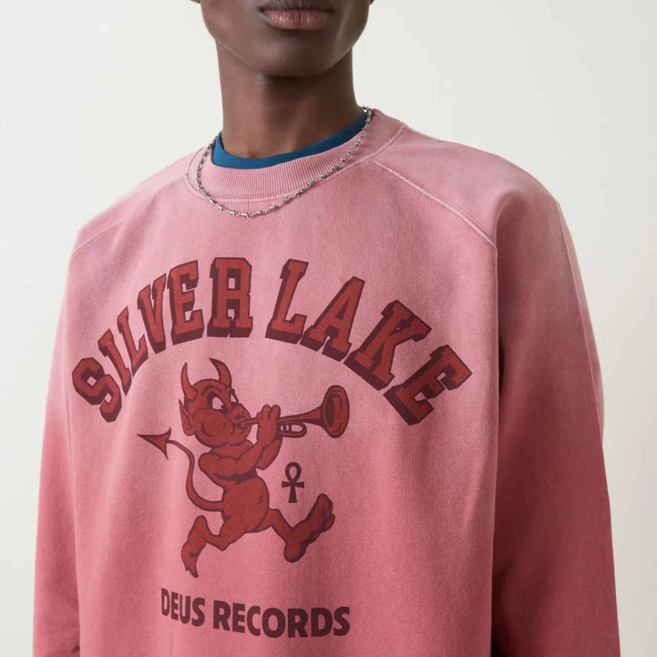 Hot DEUS EX MACHINA Fabienne Logo Sweatshirt