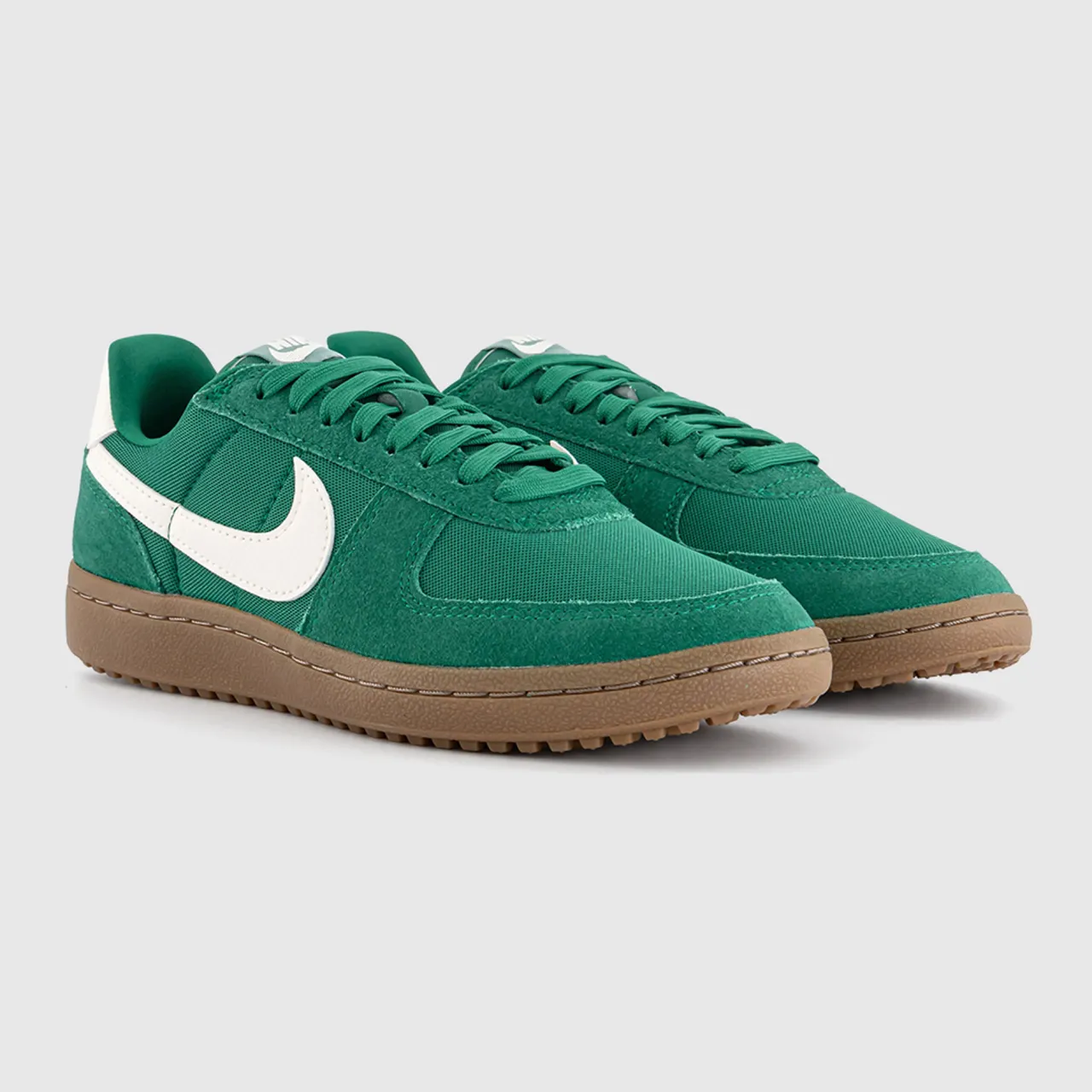 Hot NIKE Field General 82 SP Trainers