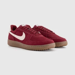 Fashion NIKE Field General 82 SP Trainers