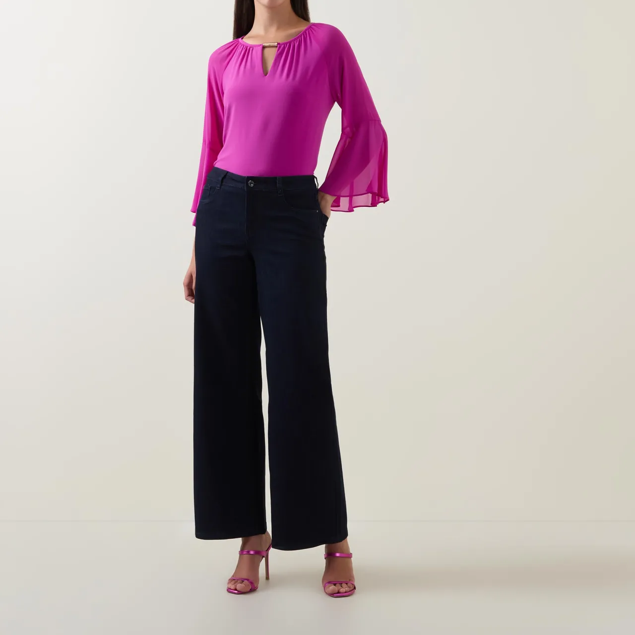 New JOSEPH RIBKOFF Flared Leg Jeans