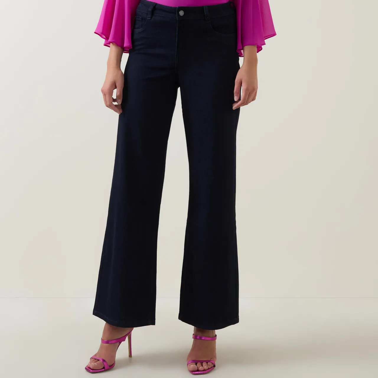 New JOSEPH RIBKOFF Flared Leg Jeans