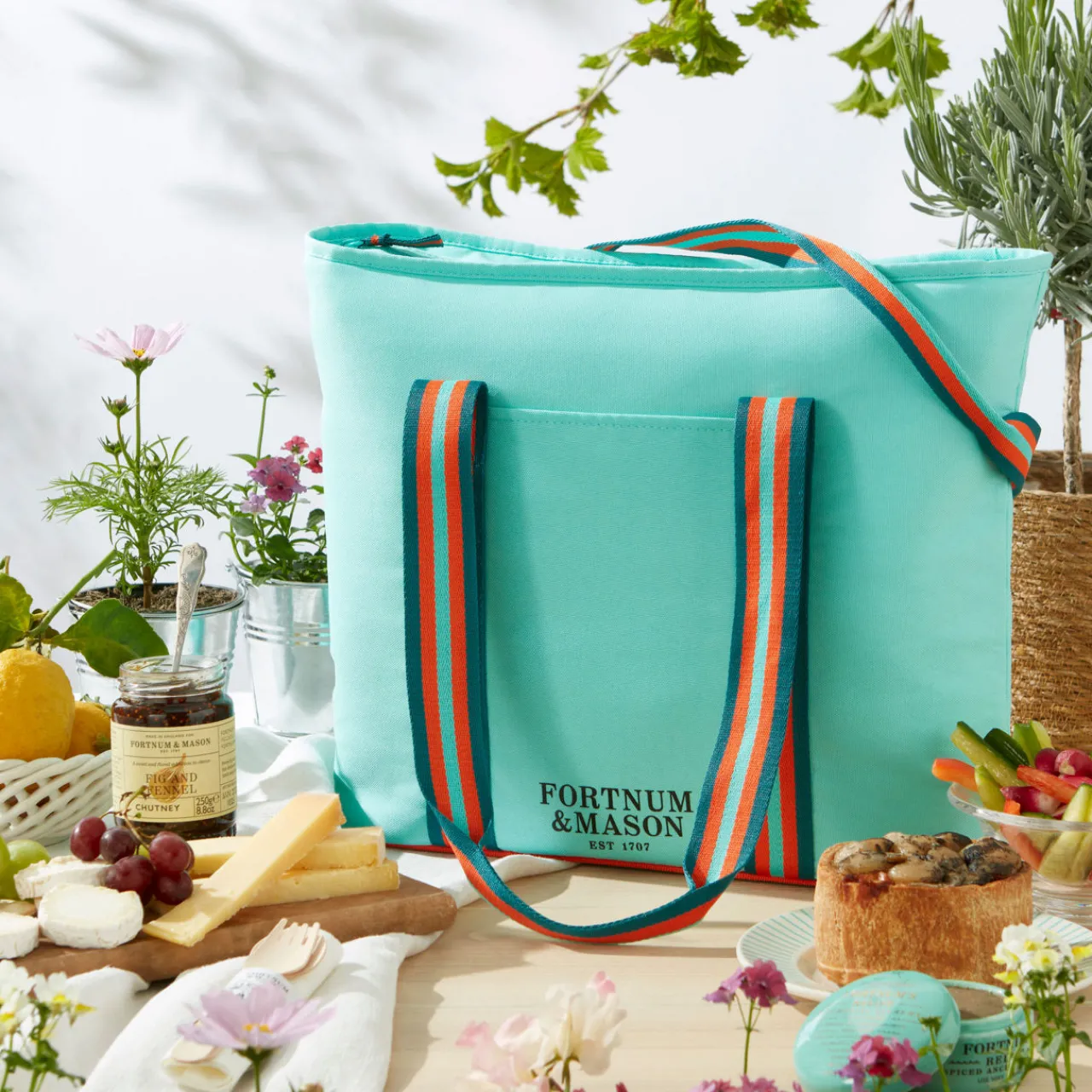 New FORTNUM & MASON Fortnum's Cooler Tote Bag, Eau de Nil