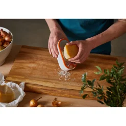 Functional Form Box Grater