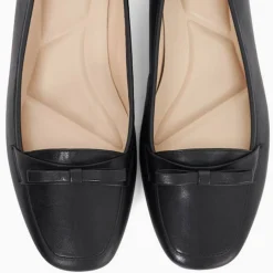 Glows Leather Square Toe Bow Trim Loafers