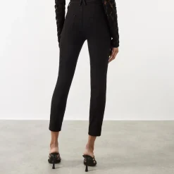 Good Legs Skinny Jeans