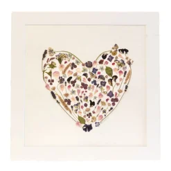 Fashion PRESSED FLOWERS BY NELL Happy Heart Fine Art Print