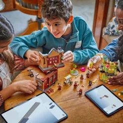 New LEGO Harry Potter™ Quality Quidditch™ Supplies & Ice Cream Parlour