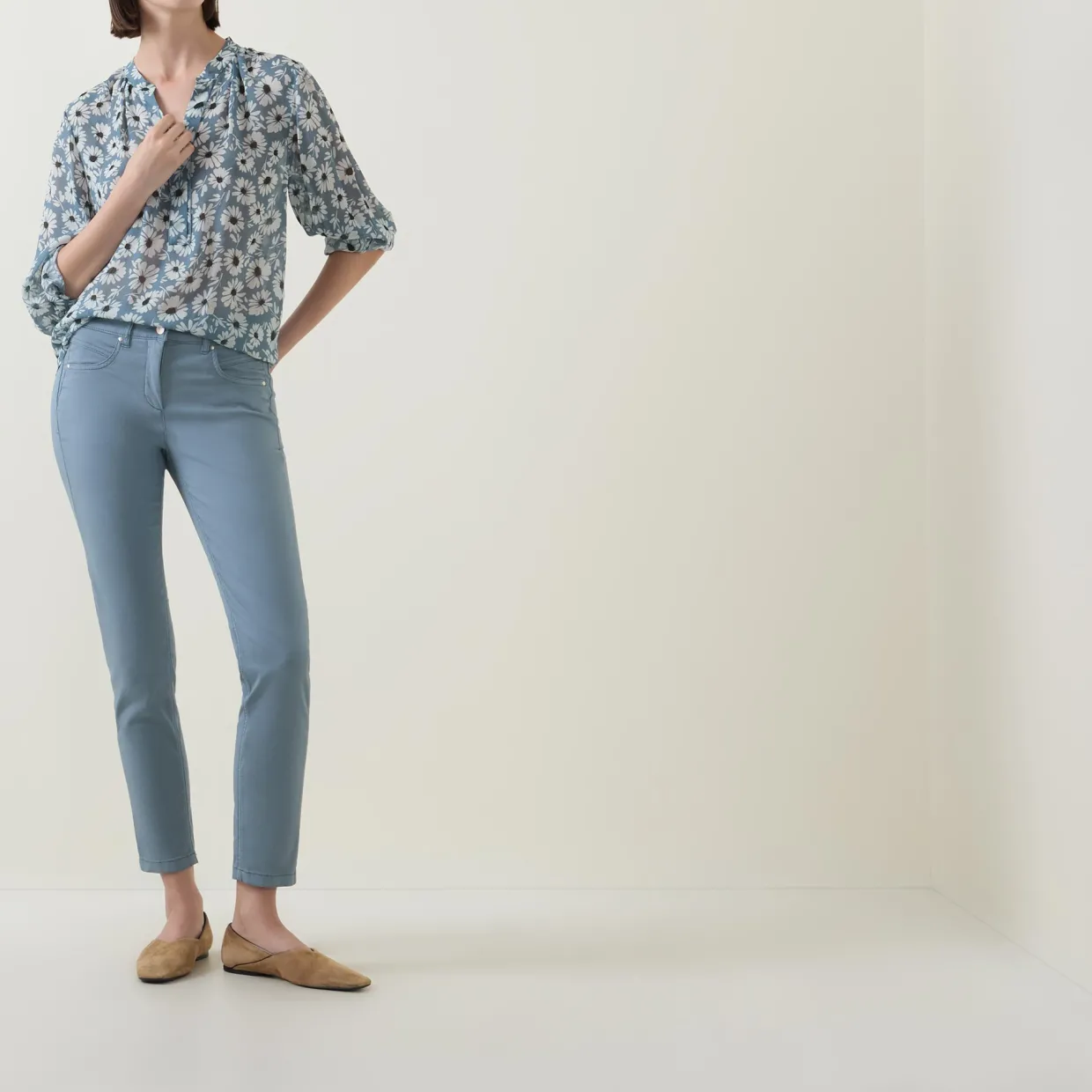 High-Stretch Straight Leg Jeans