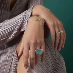 Horizon Bar Bracelet