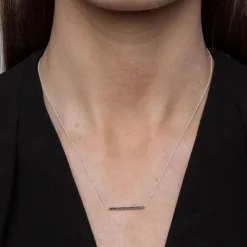 Hot JUVI DESIGNS Horizon Short Bar Necklace