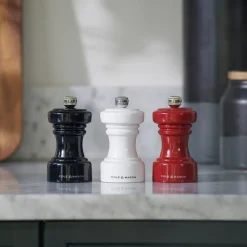 Hoxton Pepper Mill White Gloss 10.4cm