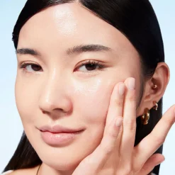 Hyper Real Fresh Canvas Cleansing Oil